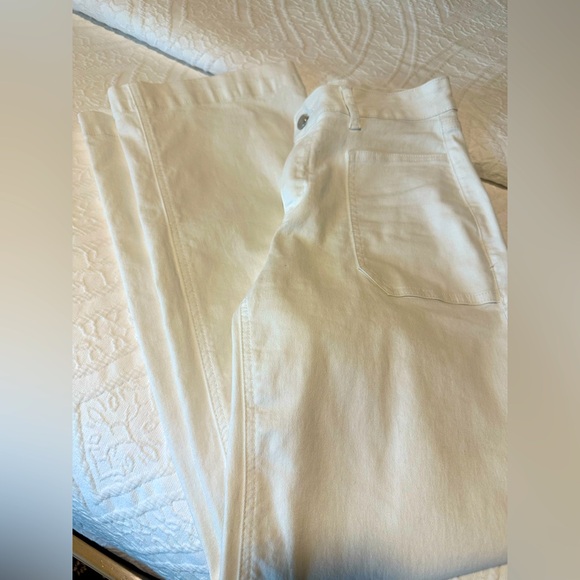 Women’s High Rise Wide Leg Jeans - Picture 2 of 3